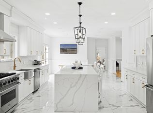 52 Sandy Hollow Rd, Southampton, NY 11968