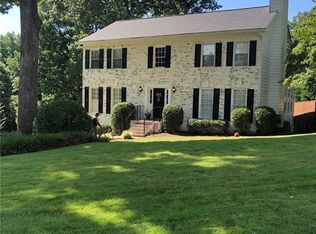 4161 Riverhill Ct NE, Roswell, GA 30075