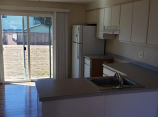 393 NE Kettle St APT B105, Oak Harbor, WA 98277