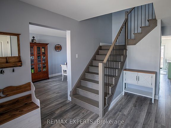 2nd image of 213 Melbourne Dr