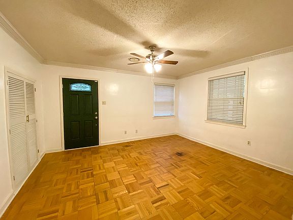 4th image of 4023 Philwood Ave