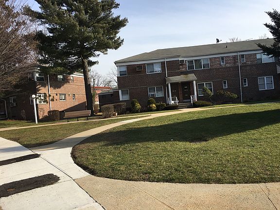 3rd image of 19850 Pompeii Ave