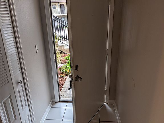 2nd image of 3070 Sir Hamilton Cir