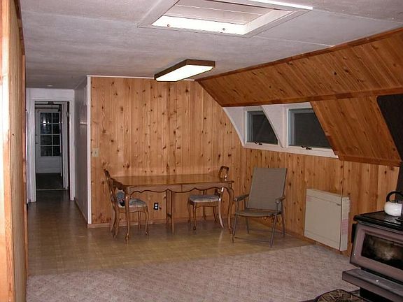 3rd image of 20998 Lakewood Dr