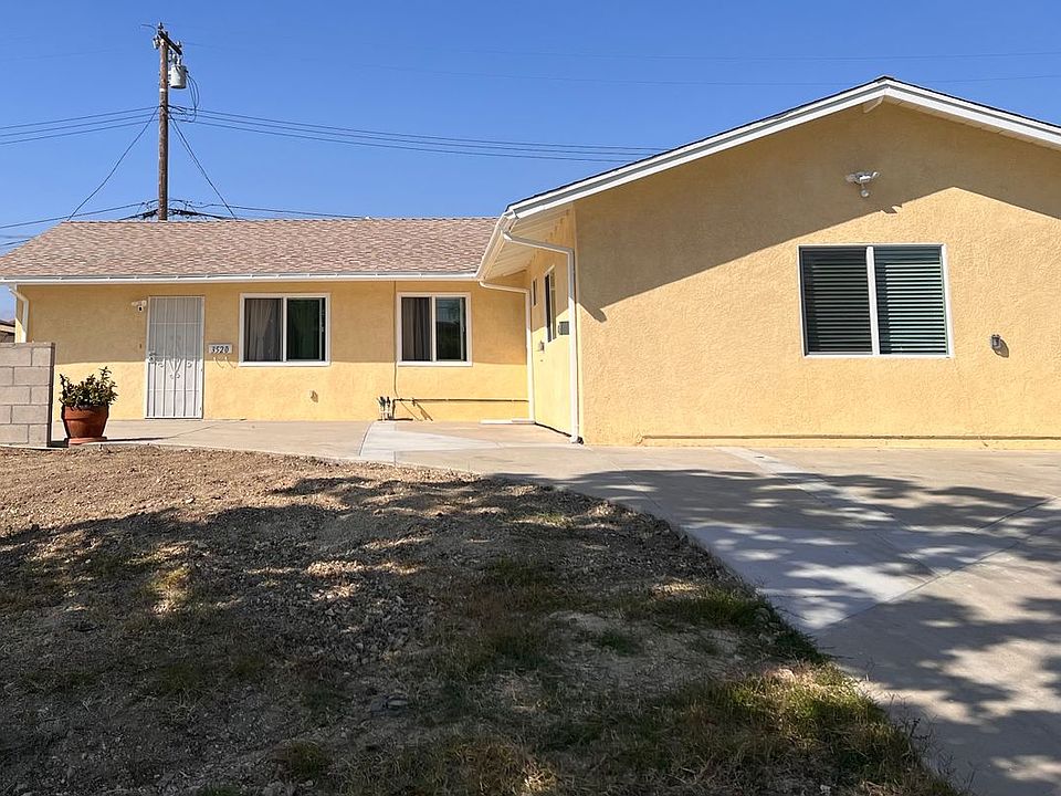1st image of 3520 S Gauntlet Dr