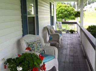 287 Crescent Lake Rd, Saint Clair, MO 63077
