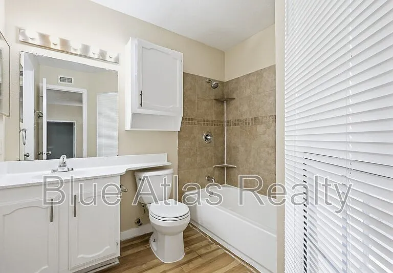 3048 Navarro Ln #1 — Photo 11