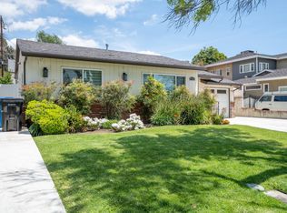 7768 Shadyspring Dr, Burbank, CA 91504