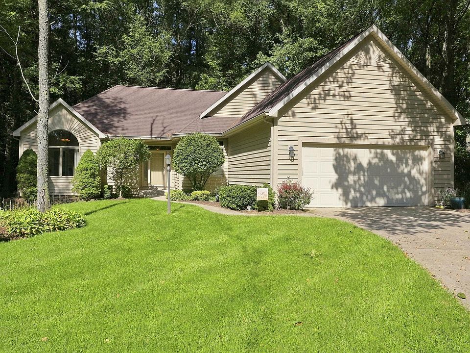 1st image of 51071 Streamwood Dr