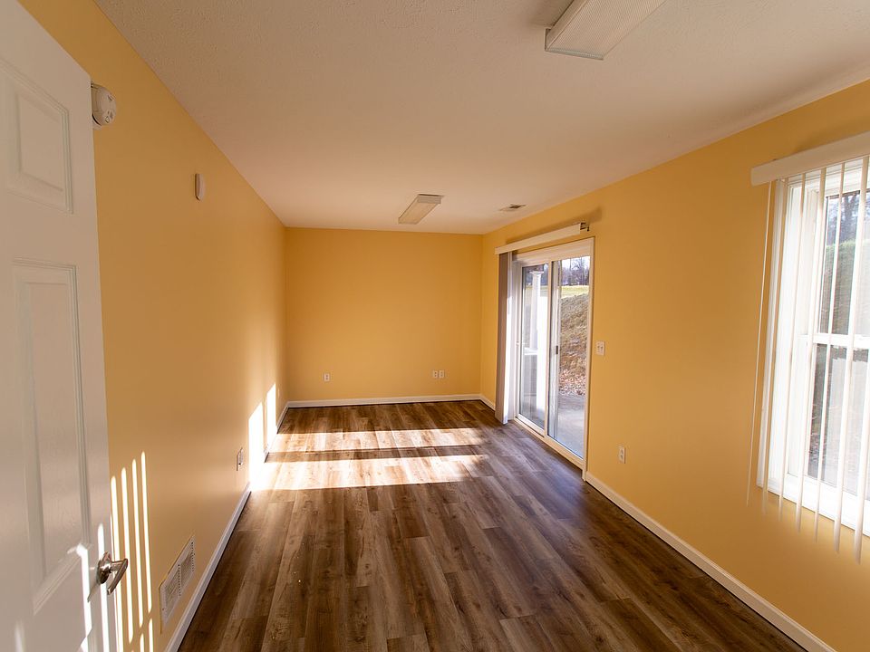 Fairway Villas Bonus Room (Basement)