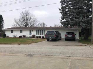 513 Oak St NE, Elkader, IA 52043