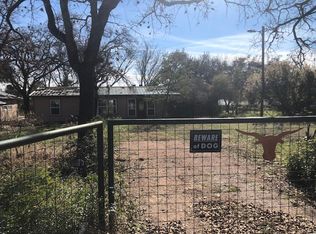 716 Pebble Dr, Buchanan Dam, TX 78609