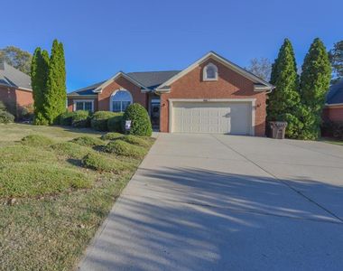 414 Rivers Run, Greenwood, SC, 29649