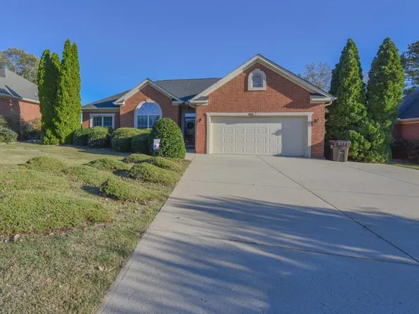 414 Rivers Run, Greenwood, SC 29649