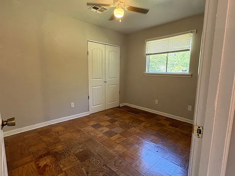 8408 David Dr — Photo 8