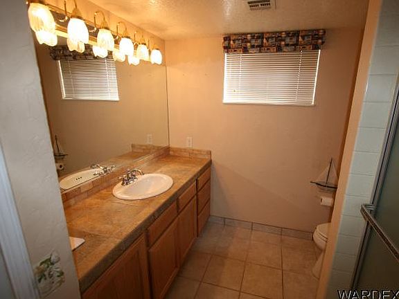 3rd image of 2477 Venturer Ln