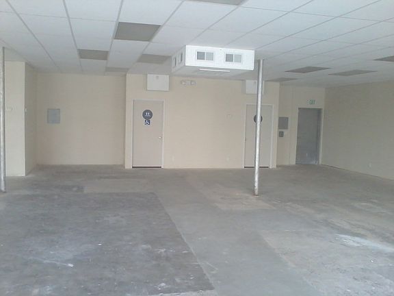 2nd image of 68535 E Palm Canyon Dr