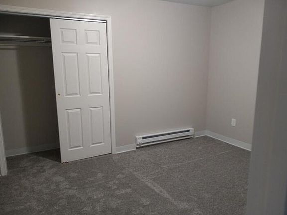 4th image of 2401 Charles St APT 15
