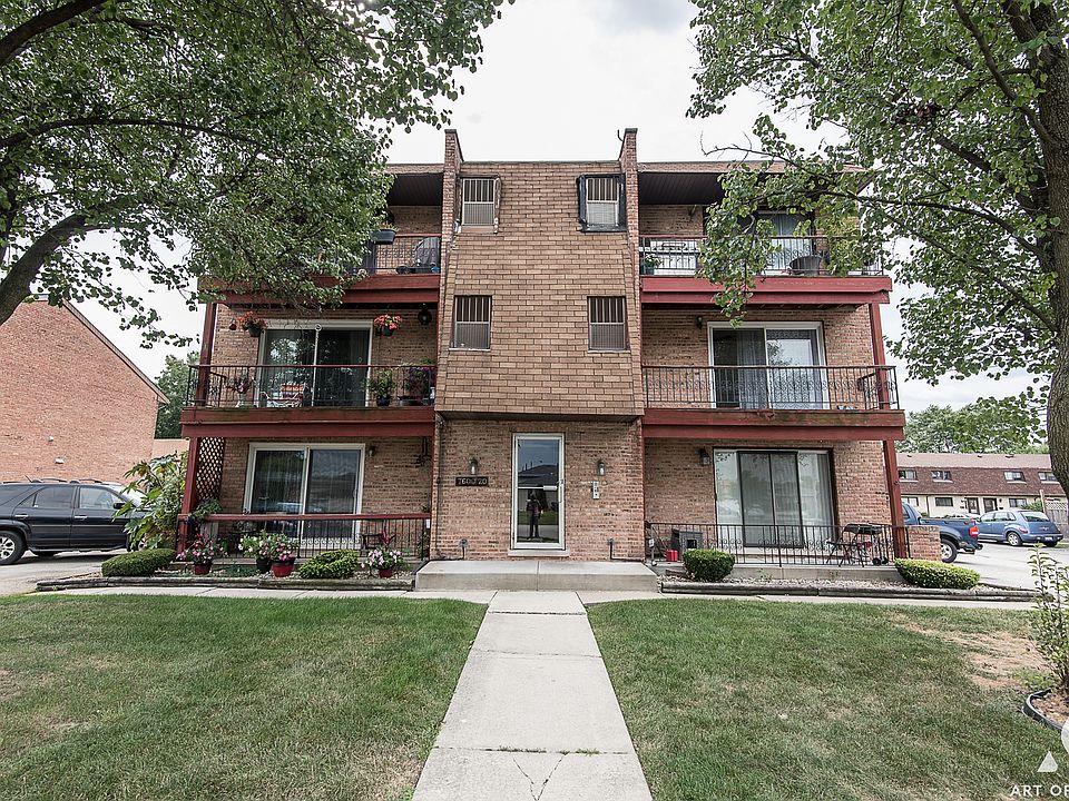 1st image of 7616 S 88th Ave #3N