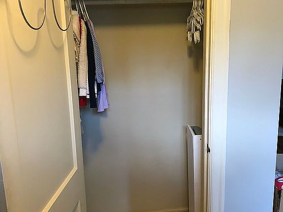 4th image of 748 E Edgemont Ave