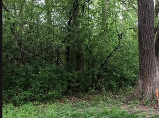 285 Aspen Rd, Wood Dale, IL 60191