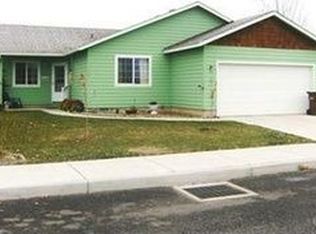 811 NE Oak Pl, Redmond, OR