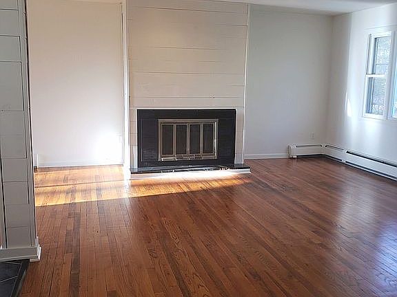 5th image of 11 Sunset Ct