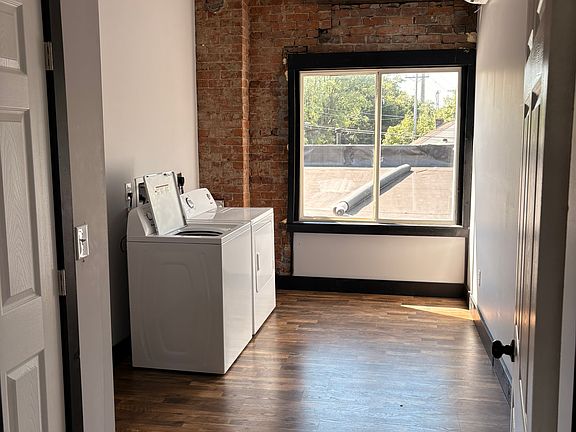 5th image of 3 Brown St