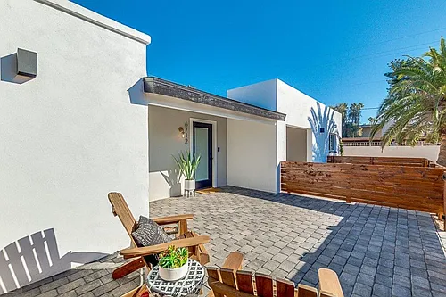 Luxury 2 Bed / 2 Bath Double Primary Apartment Near Old Town Scottsdale | Private Patio + 1 Month... Photo 1