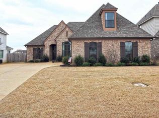 8303 John Wood Ln, Olive Branch, MS 38654