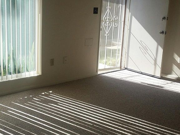2nd image of 4574 Clairemont Mesa Blvd