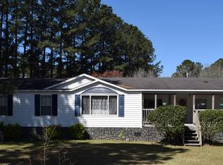 1426 McCoy Dr, Summerton, SC 29148