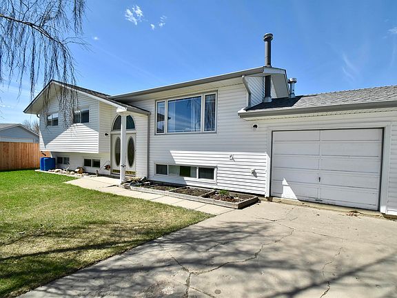 3rd image of 4126 A 47th Ave