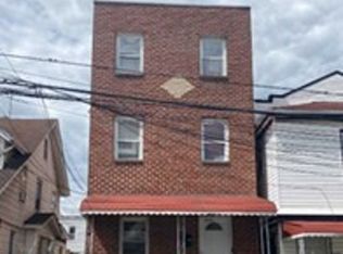 10316 130th St, South Richmond Hill, NY 11419