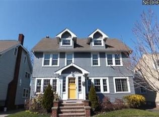 2987 Berkshire Rd, Cleveland Heights, OH 44118