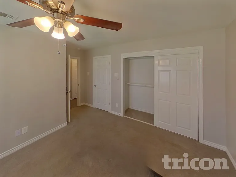 185 Trout St — Photo 6