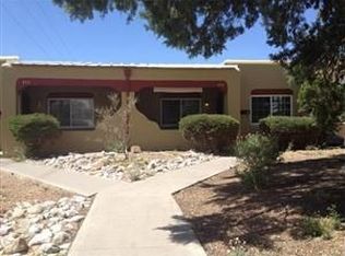 427 Vassar Dr SE, Albuquerque, NM 87106