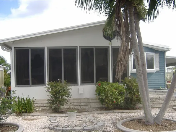 4650 Catfish Ct, Saint James City, FL 33956