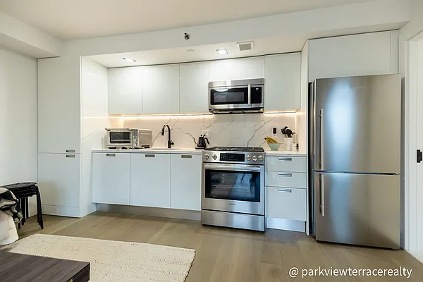 Rented by Sorensens Parkview Terrace Real Estate Inc | media 3