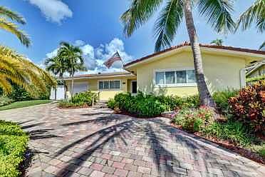 Home For Sale In Boca Square