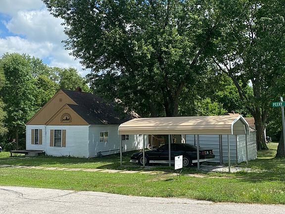4th image of 401 E Peery St