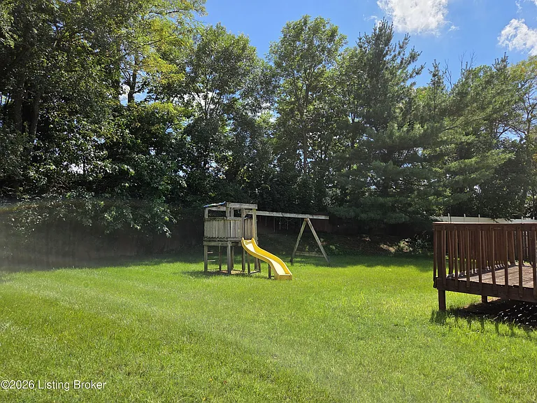 4204 Holly Tree Dr — Photo 39