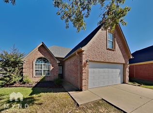 5854 Lindsay Cv, Southaven, MS 38671
