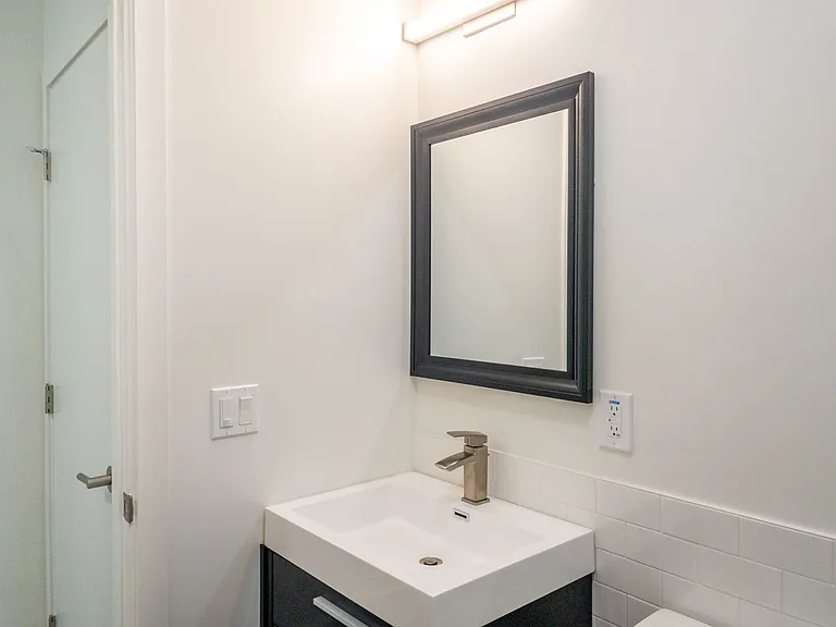 77 Bulkley Ave #7 — Photo 20