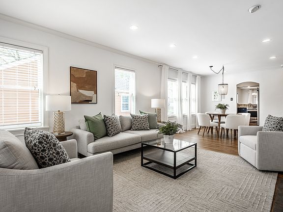 2nd image of 6014 Primrose Ave
