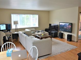 3967 Fremont Ave N APT 4, Seattle, WA 98103