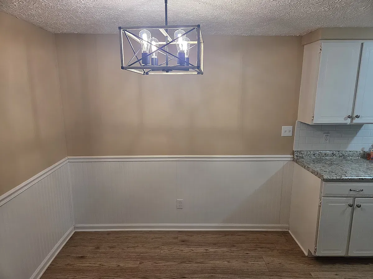 2 bed, $975 — Photo 2