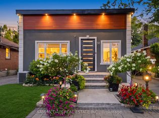 30 Maple Ave N, Mississauga, ON L5H 2S1