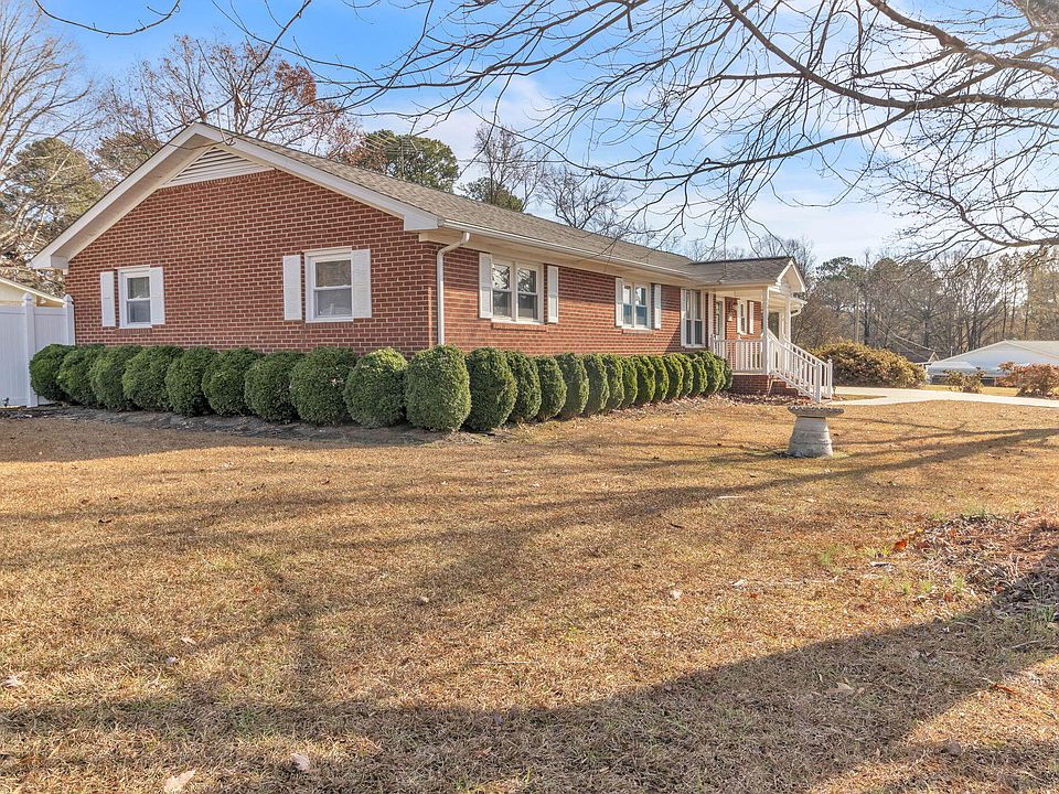 1st image of 1828 Fletchers Chapel Rd