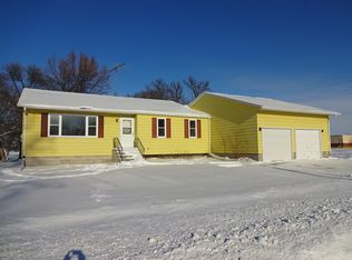 402 Northern Pacific Ave W, Ulen, MN 56585
